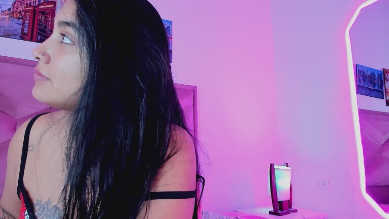 EmiilyConorr's Streamate show and profile