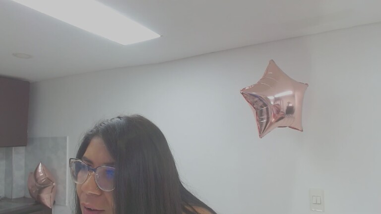 LunaDumont's Streamate show and profile