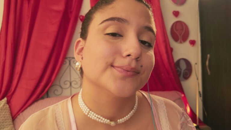 HaileyBunny_18's Streamate show and profile