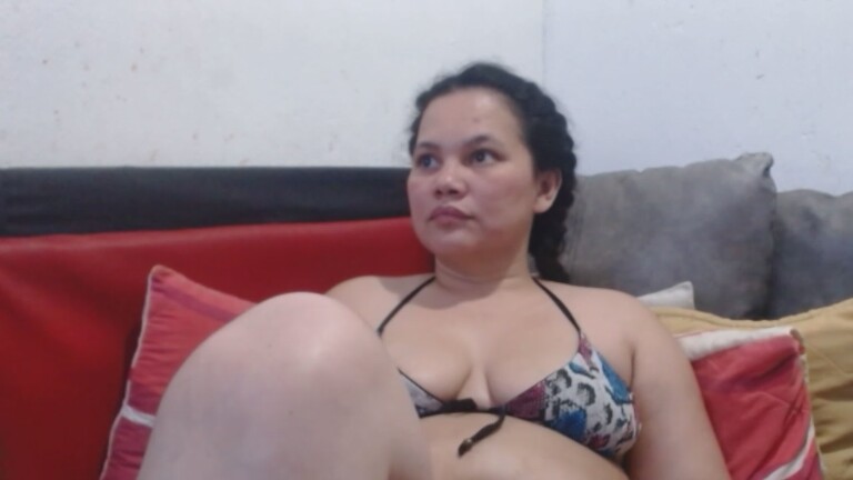 Hanna_Grayy18's Streamate show and profile