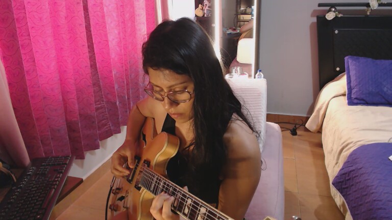 RubiKayale's Streamate show and profile