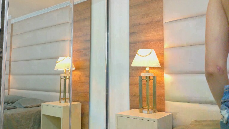 SofiaParedes's Streamate show and profile