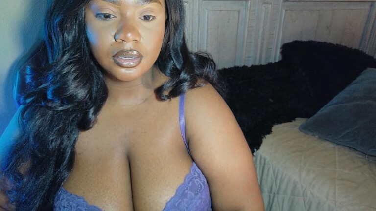 AlexisBanks143's Streamate show and profile