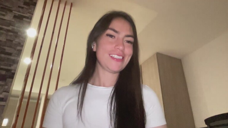 Bellasmmith's Streamate show and profile