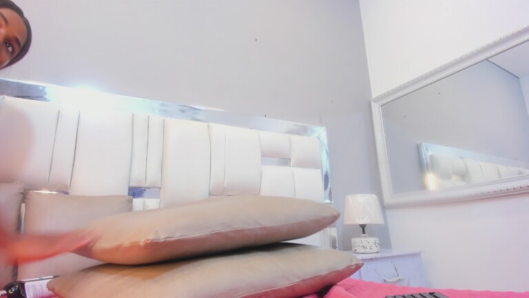 EvaJohhnss's Streamate show and profile