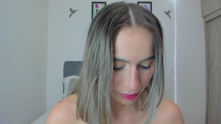 SarahRouxx's Streamate show and profile