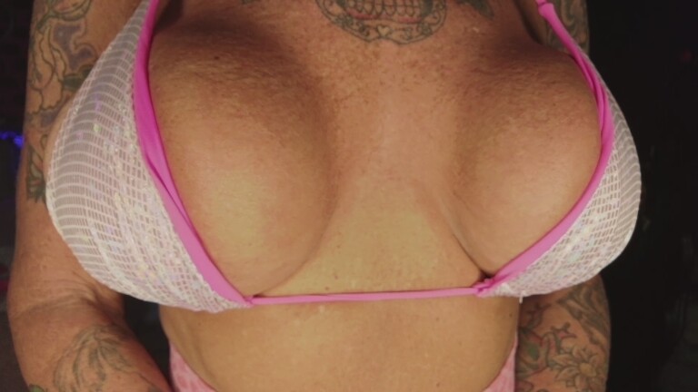 DixierebelDixiedime's Streamate show and profile