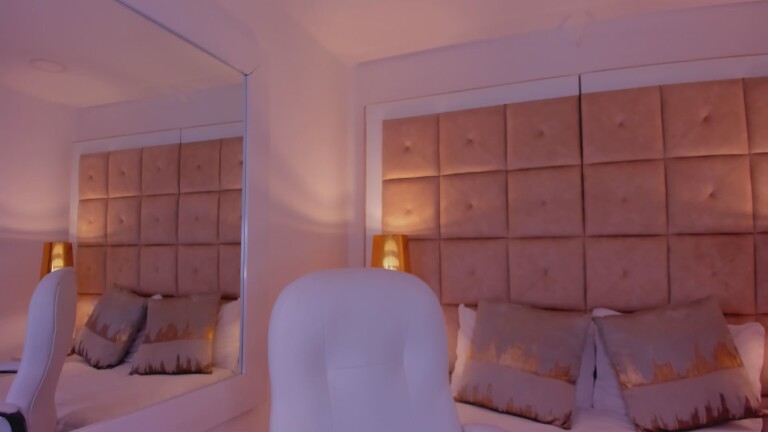 MeganTaylor99's Streamate show and profile