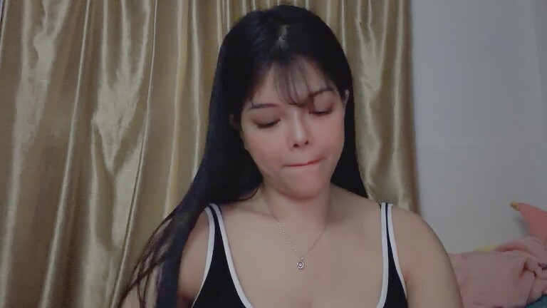 Karen079's Streamate show and profile