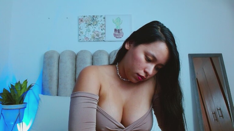 AgathaJhonson's Streamate show and profile