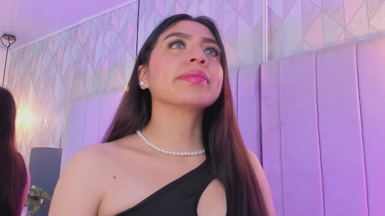 ZoeBell's Streamate show and profile