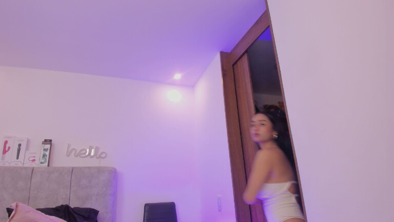 Regina_Lara's Streamate show and profile