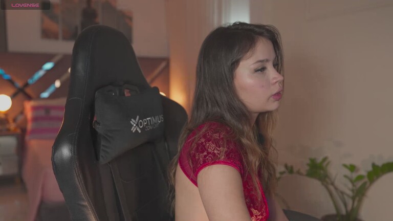 EmmaVloss's Streamate show and profile