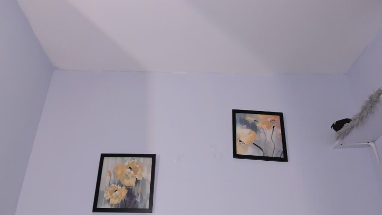 RoseHoldenn's Streamate show and profile