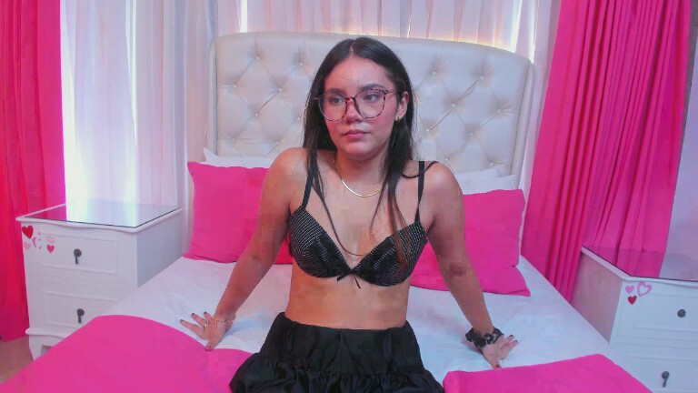 AlaskaRoss's Streamate show and profile
