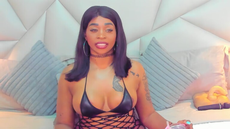 TyraaLambert's Streamate show and profile