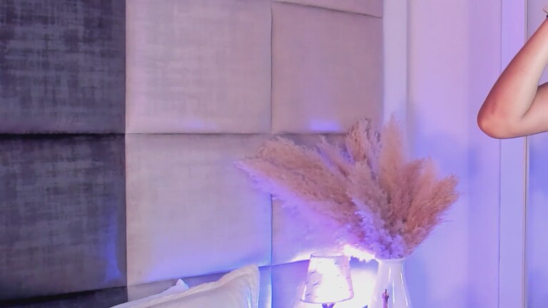 SusanaRussel's Streamate show and profile