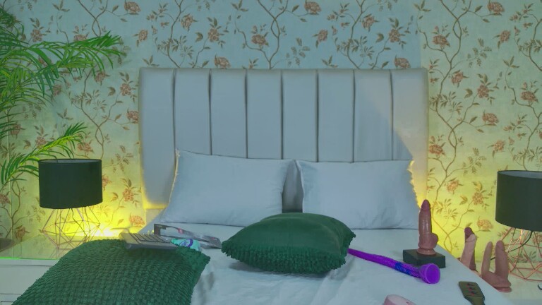 BrisaVegaGB's Streamate show and profile