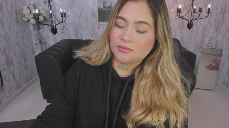 Ela_Curvy's Streamate show and profile