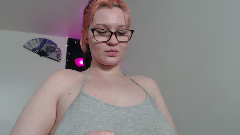 SuccuDoll's Streamate show and profile