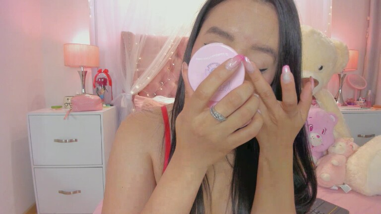 AlexandraWinterr's Streamate show and profile