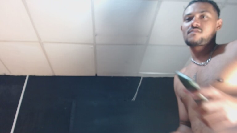 KatiiiGill's Streamate show and profile