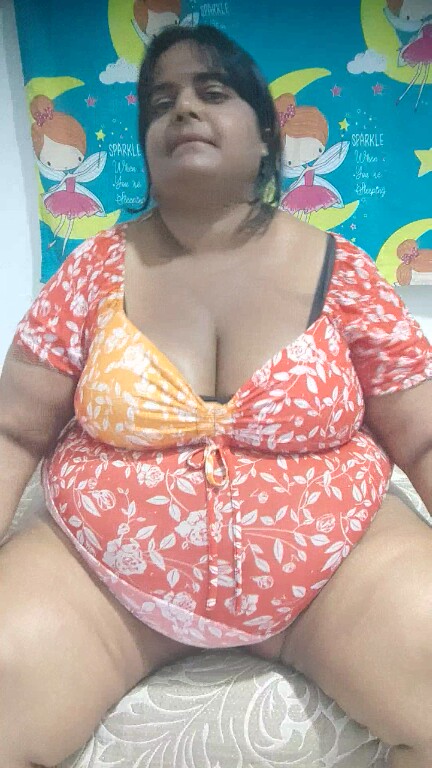 SusannaEshwar's Streamate show and profile