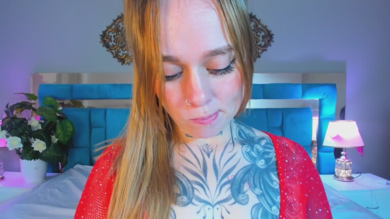 IzzChell's Streamate show and profile