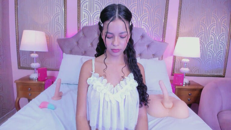 EvonieCarter's Streamate show and profile