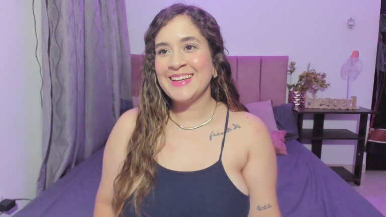 EmaBaaker's Streamate show and profile