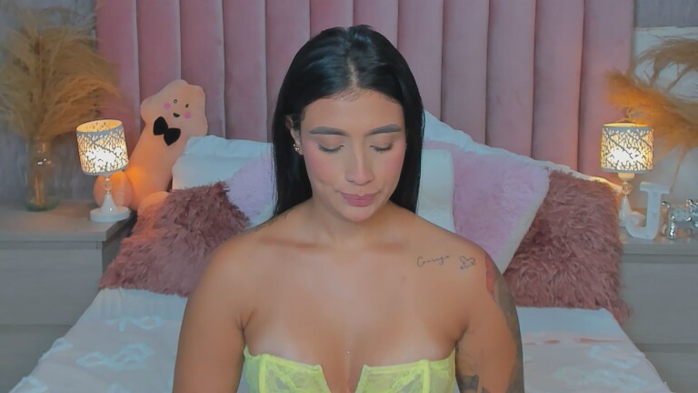 JulietaKennedy's Streamate show and profile