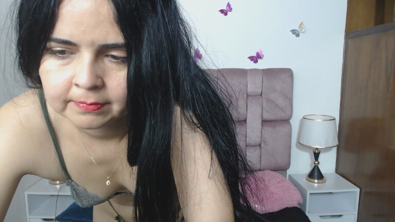 SabrinaaGil's Streamate show and profile