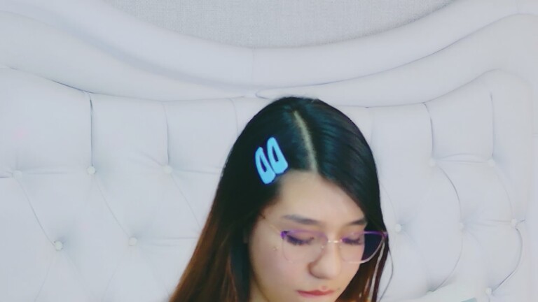 VioletFrostt's Streamate show and profile