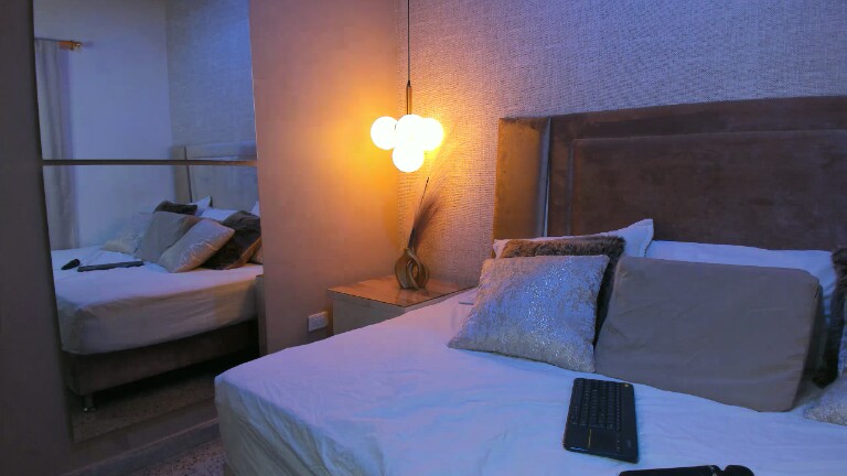 GabyMontclaiir's Streamate show and profile