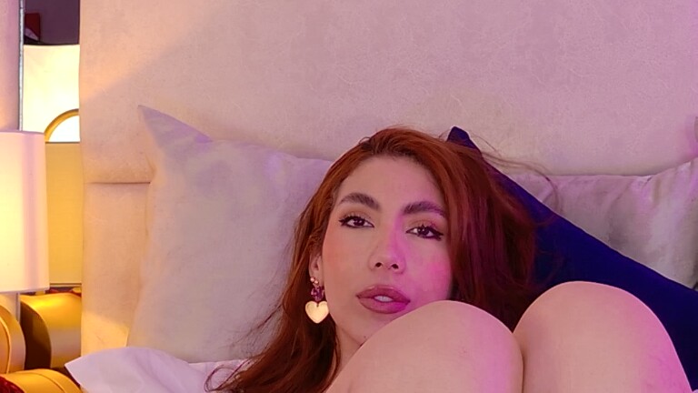 AlessiaDicarloo's Streamate show and profile