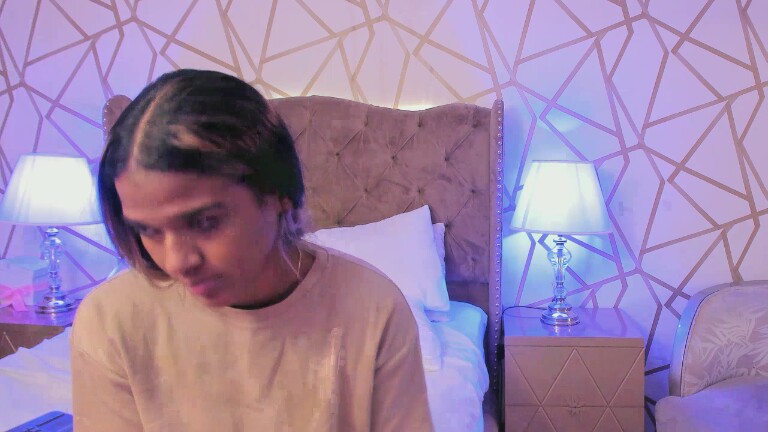 SaschaFit's Streamate show and profile