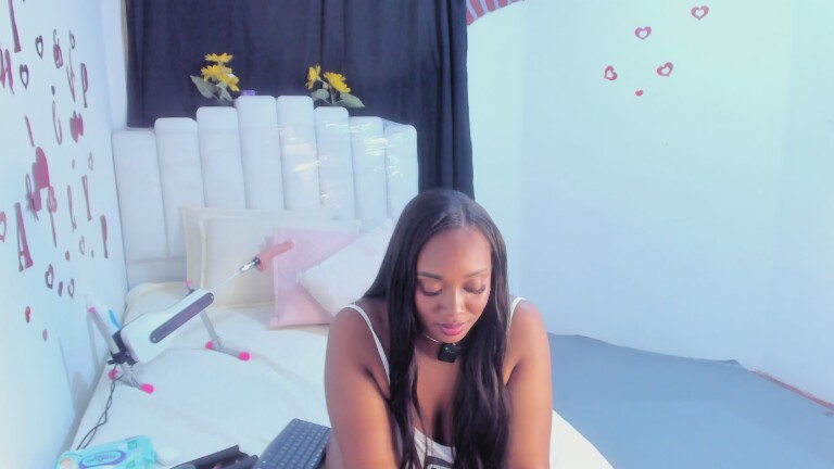 RoxanaBlanche's Streamate show and profile