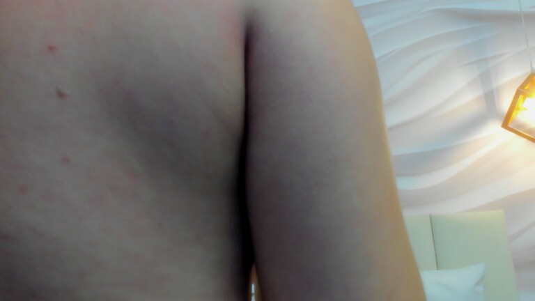 Martina_conor's Streamate show and profile